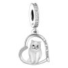 Product Afbeelding Vooraanzicht van onze prachtige nieuwe poes charm. Deze bedel heeft de kat Brits korthaar in een open hart met de tekst I love you forever. De charm is ingelegd met zirkonia en geheel gemaakt van 925 sterling zilver